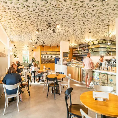 Πανσιόν Nad Lavkou 3*